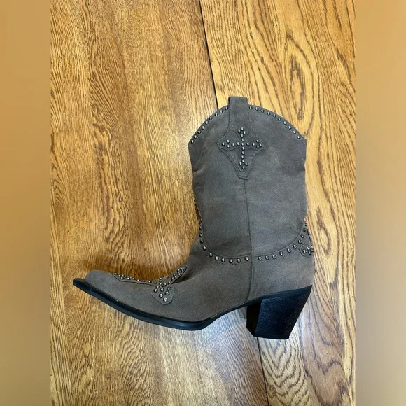 Roper Dress Boots - Picture 10 of 14